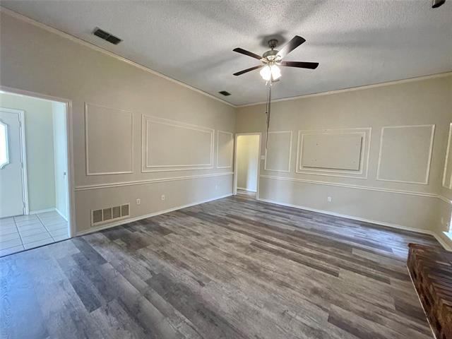 Building Photo - 1609 Kennedy Dr