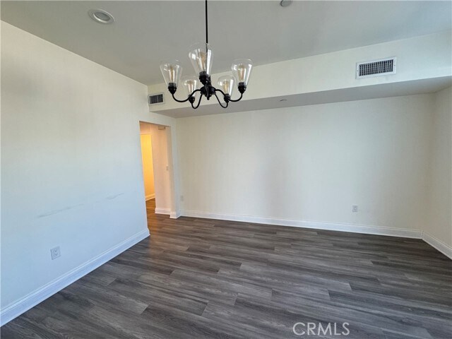 Building Photo - 14934 Burbank Blvd