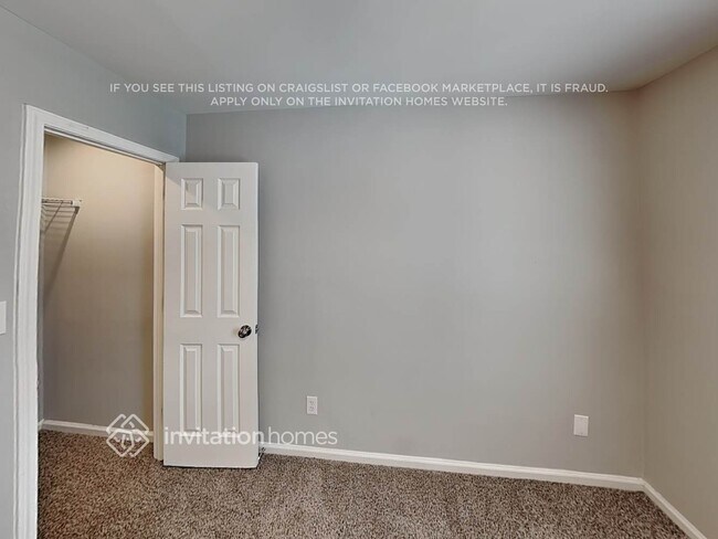 Building Photo - 716 Raindrops Rd