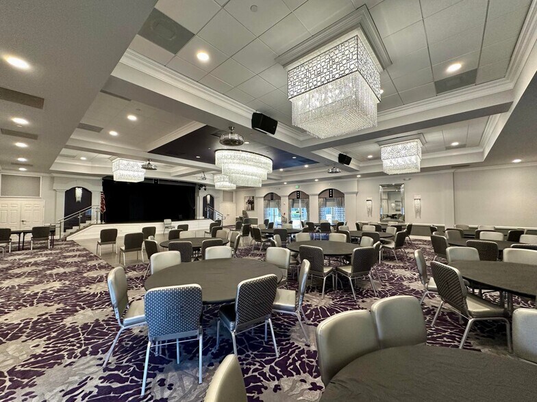 Building Photo - 5791 Island Reach Ln