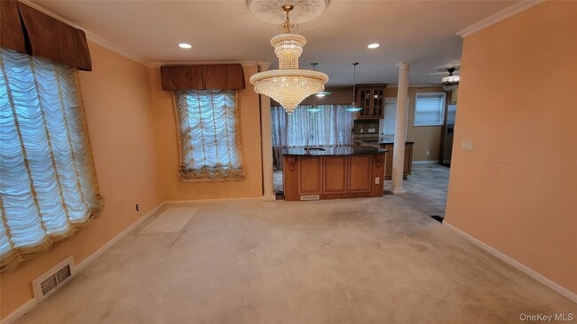 Building Photo - 186-20 Troon Rd