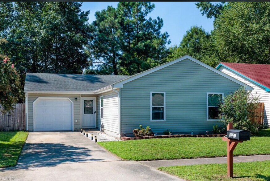 Primary Photo - 1307 Eaglewood Dr