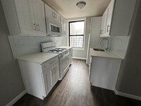 Building Photo - 2 bedroom in BRONX NY 10468