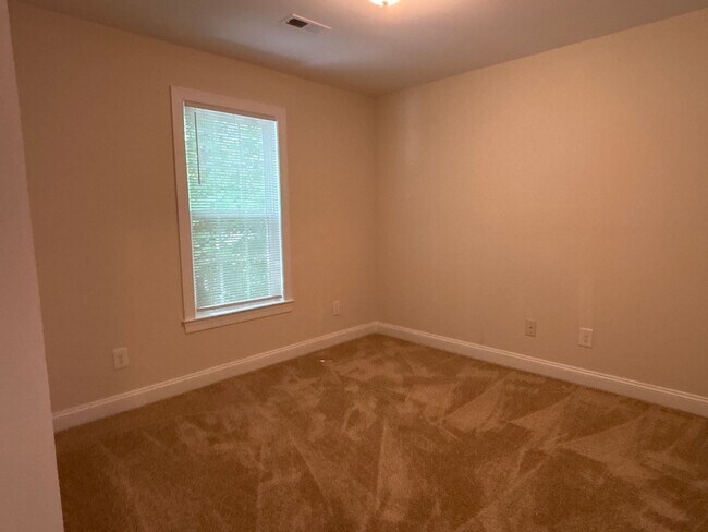 Building Photo - 4401 Stephen Oaks Way