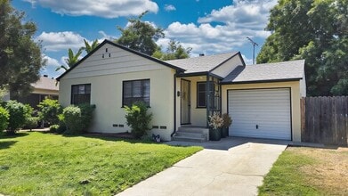 Building Photo - 17634 Bromley St
