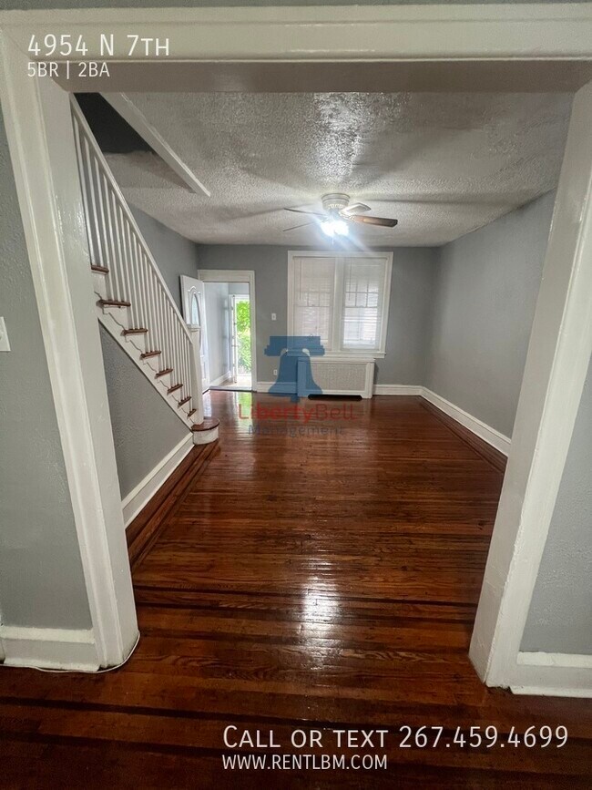 Building Photo - 4954 N 7th-