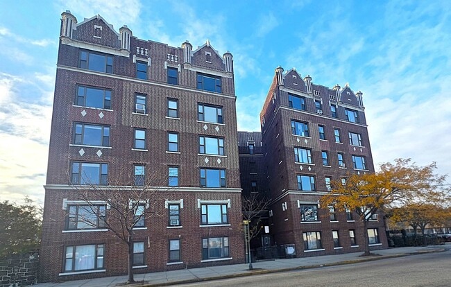 Building Photo - 1055 JFK Blvd E