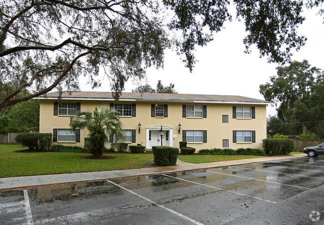 Building Photo - Glendale Court Apartments