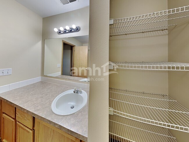 Building Photo - 10418 192nd Street Ct E