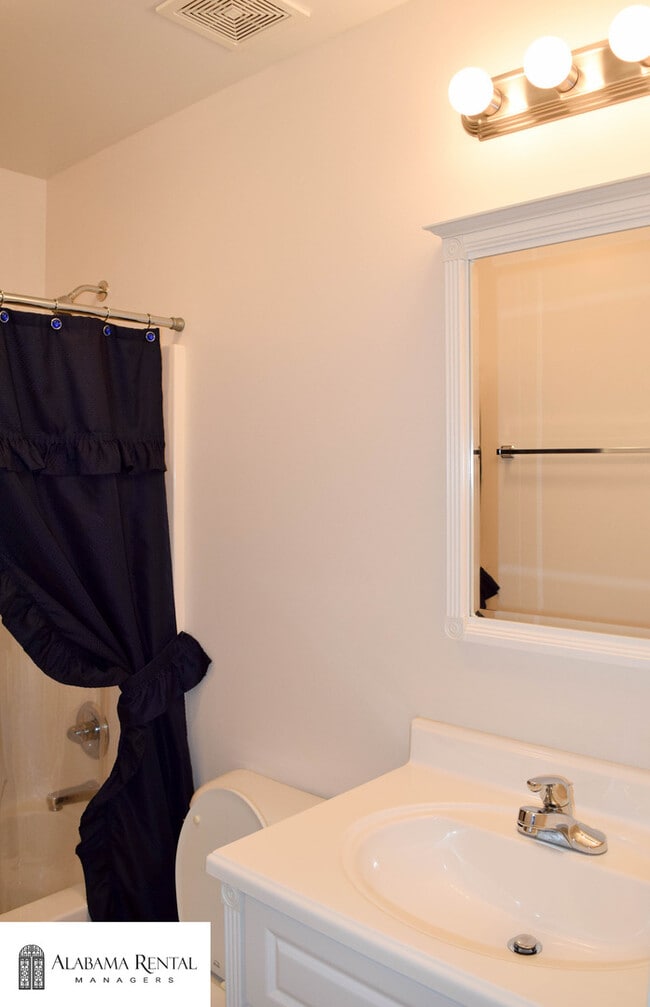 Building Photo - Home For Rent In McCalla, AL!! COMING SOON!