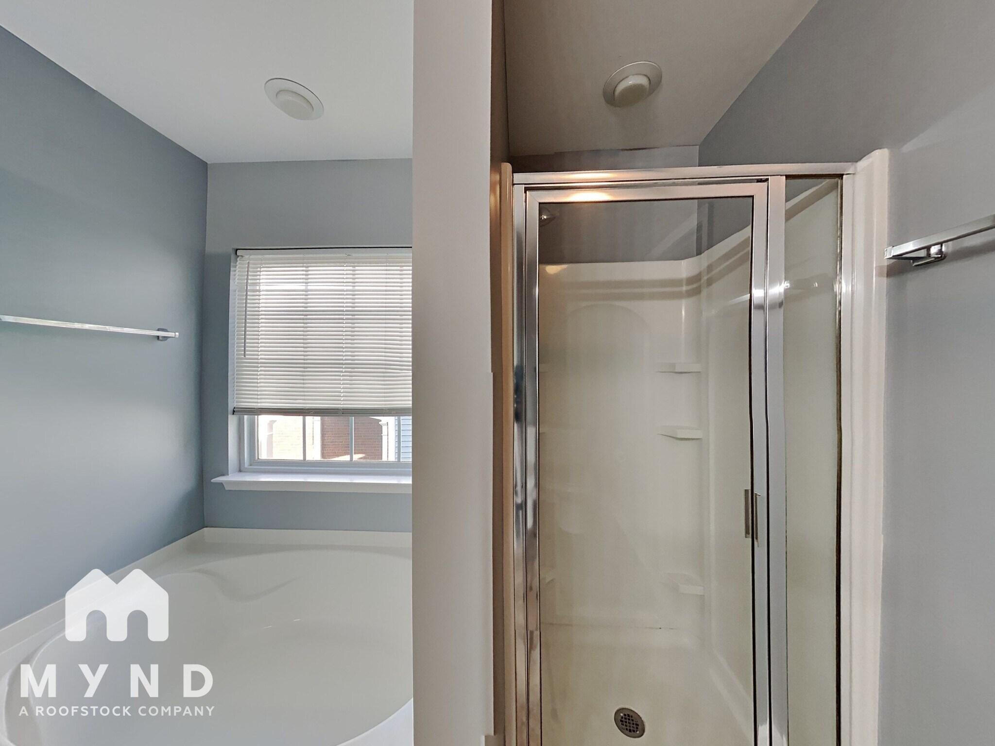 Building Photo - 14008 Mallard Lake Rd