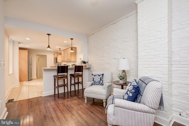 Building Photo - 23 N Patterson Park Ave