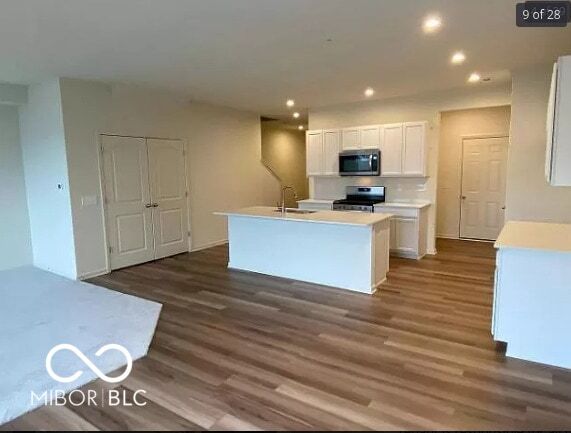 Building Photo - 14245 Bay Willow Dr
