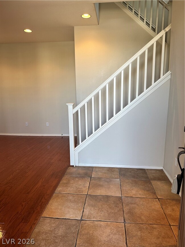 Building Photo - 4022 Sparrow Rock St