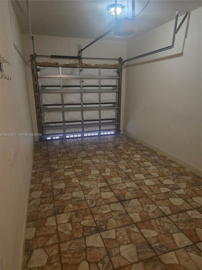 Building Photo - 1461 SW 40th Terrace
