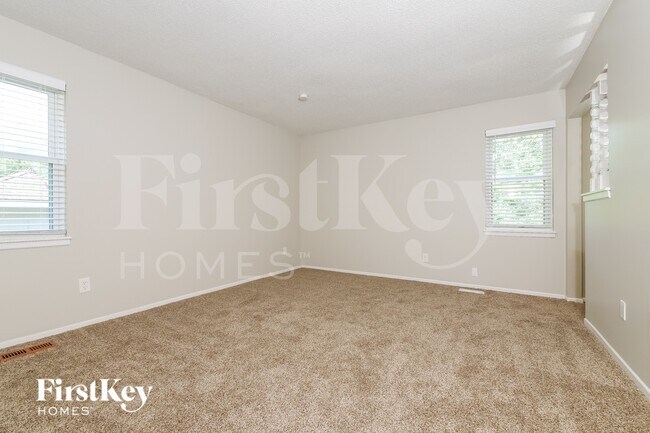 Building Photo - 14000 S Tomahawk Dr