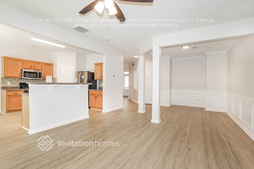 Building Photo - 2623 Winslow Ridge Dr NE
