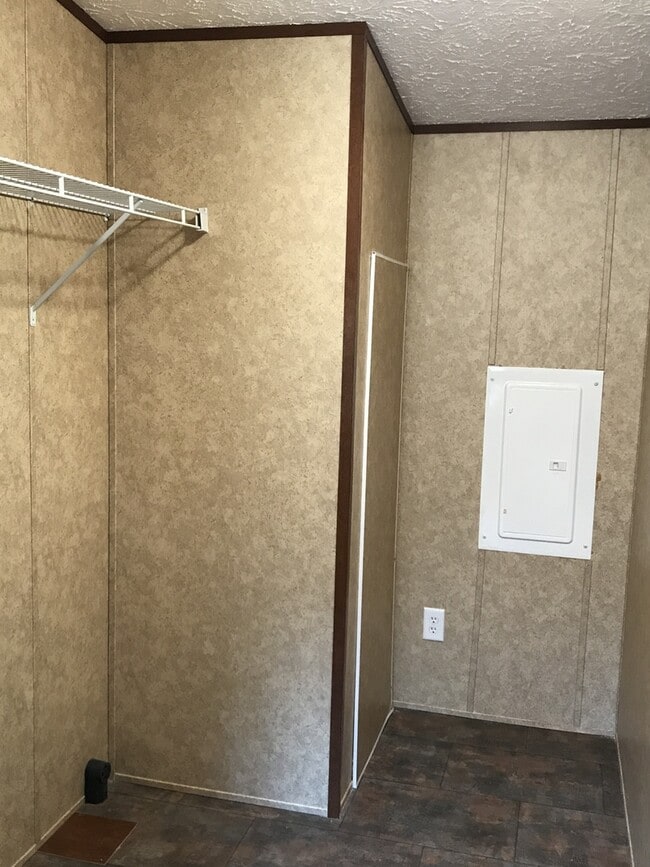 Building Photo - New 2 Bedroom 2 Bath Mobile Home