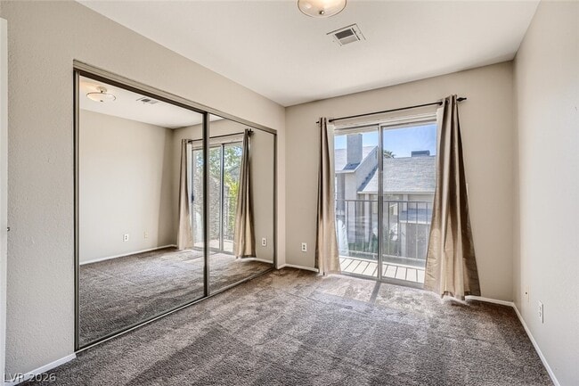 Building Photo - 501 Sellers Pl