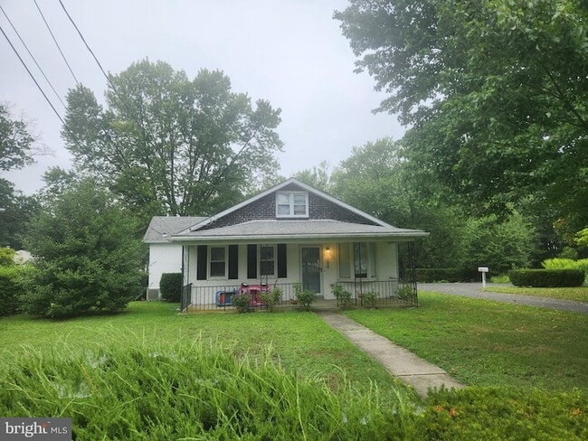 Building Photo - 108 Borton Landing Rd