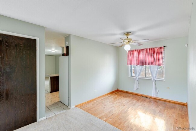 Building Photo - 2573 S Rifle St