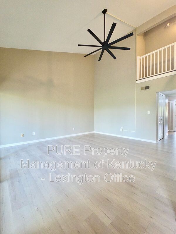 Building Photo - 750 Shaker Dr