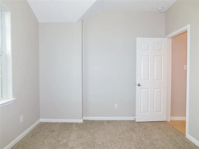 Building Photo - 101 Kincaid Dr