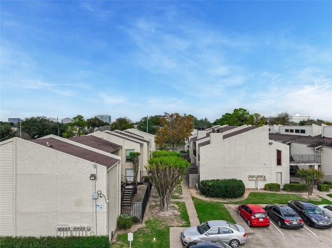 Building Photo - 10075 Westpark Dr