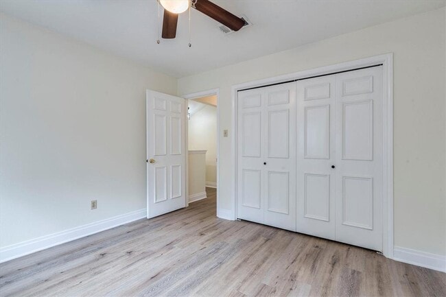 Building Photo - 13109 Marble Falls Cove