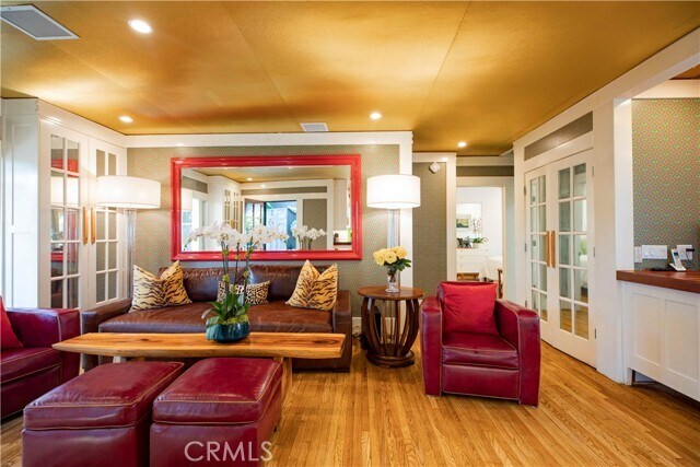 Building Photo - 195 S Parkwood Ave