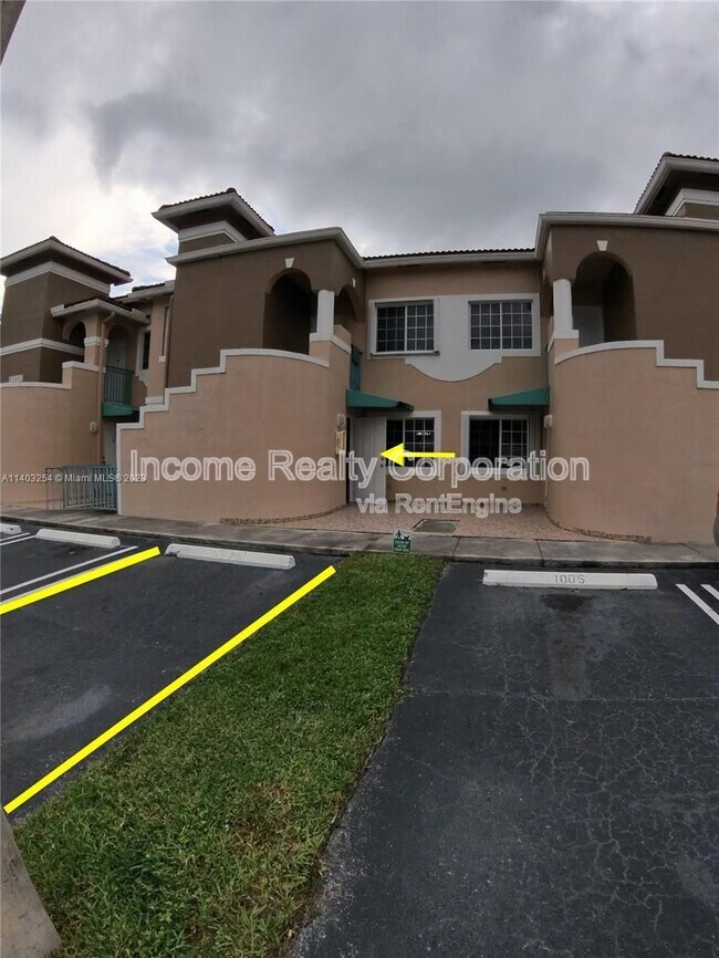 Building Photo - 13165 SW 64th Terrace
