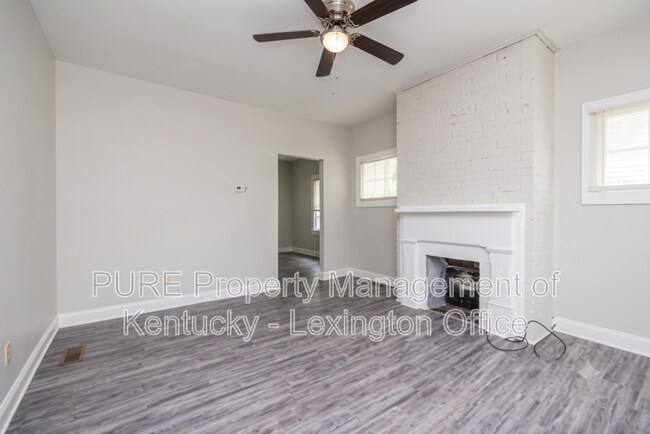 Building Photo - 3 Dogwood Ln