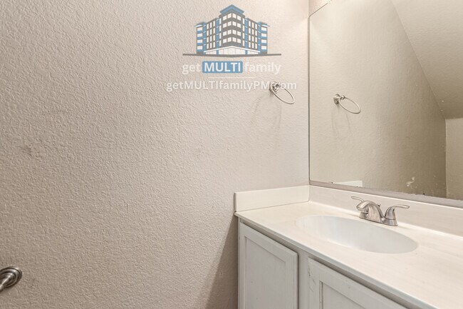 Building Photo - 18818 N 34th Dr