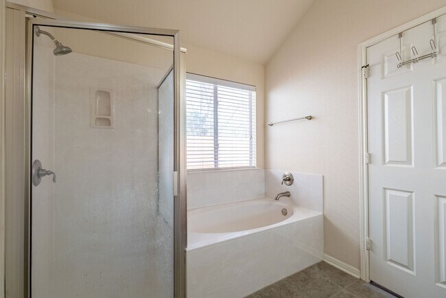 Building Photo - Beautiful 3 Bedroom, 2 Bathroom Rental Home in Southwest Austin!!!