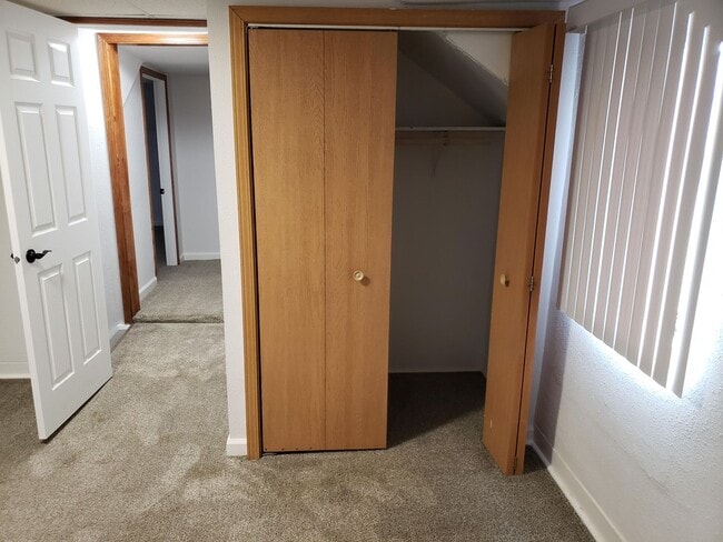 Building Photo - 3 Bed 1 Bath in Tomah, WI