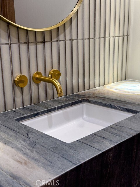 Building Photo - 404 16th St