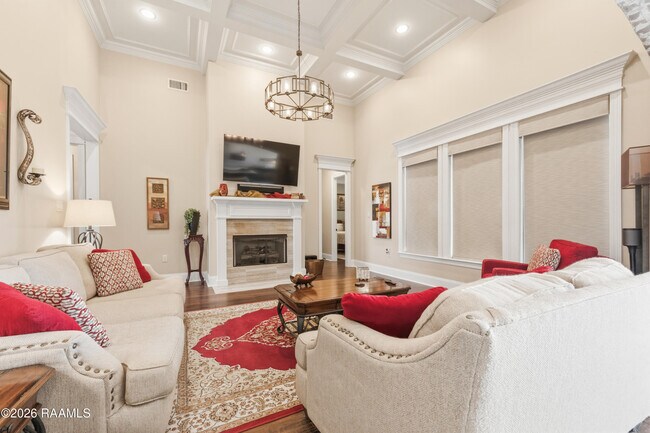 Building Photo - 117 San Sebastian Dr