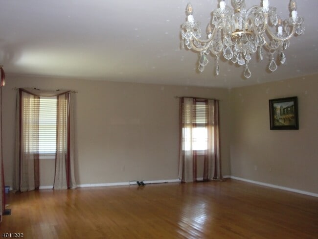 Building Photo - 1 Tripplet Rd