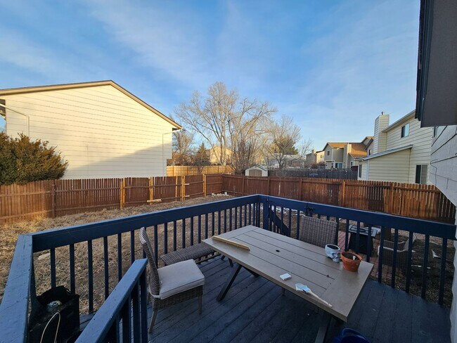 Building Photo - 3 Bed 2 Bath In Fountain Valley Ranch!!