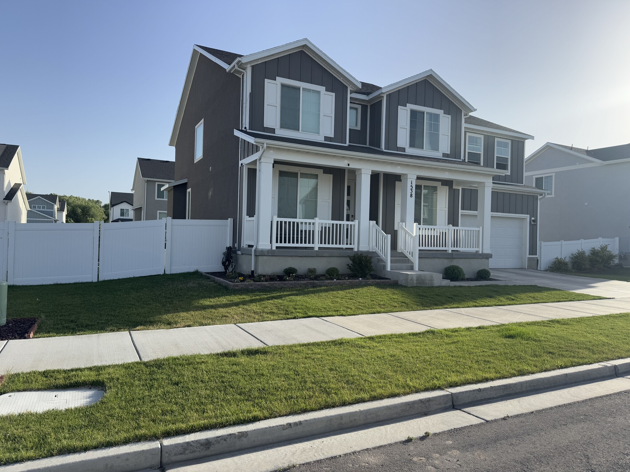 Building Photo - 1538 W 990 S
