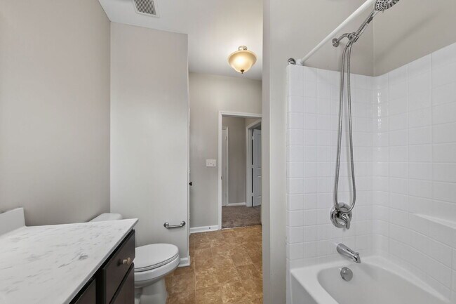 Building Photo - Beautiful Crofton at Spence Crossing Townhome/Condo | 3 BR | 2.5 BA | 1,867 Sq. Ft.