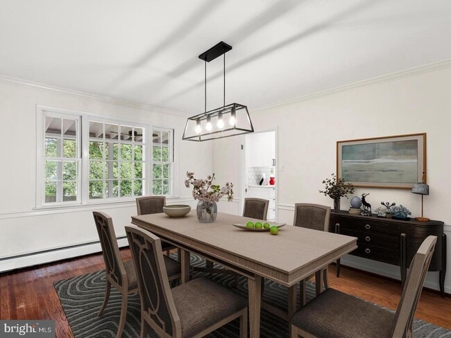 Building Photo - 1105 Waterloo Rd