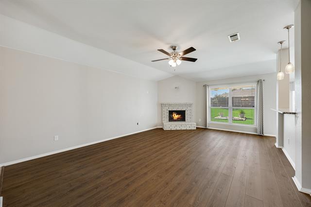 Building Photo - 2271 Fieldcrest Dr