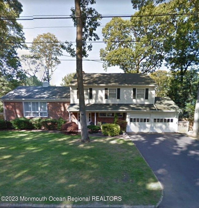 Building Photo - 293 Lawrence Ave