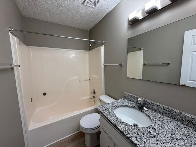 Building Photo - Beautiful Single Family Home