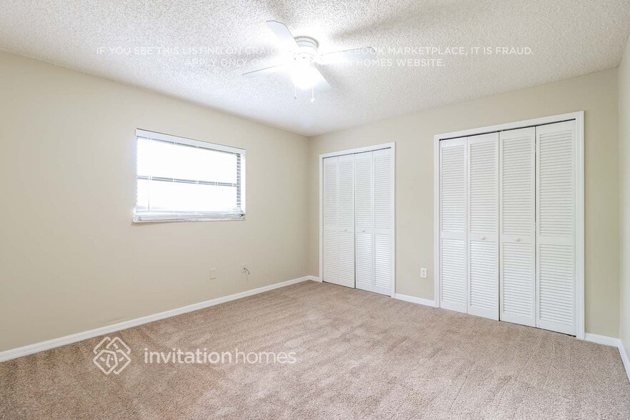 Building Photo - 5461 Oakridge Dr
