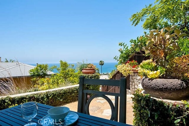 Building Photo - 1020 Skyline Dr