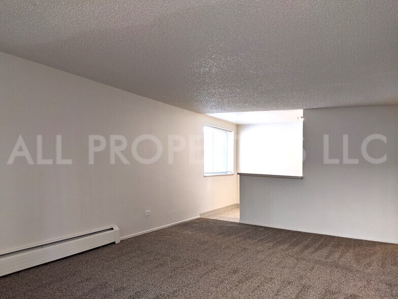 Building Photo - 1200 N Emerson St