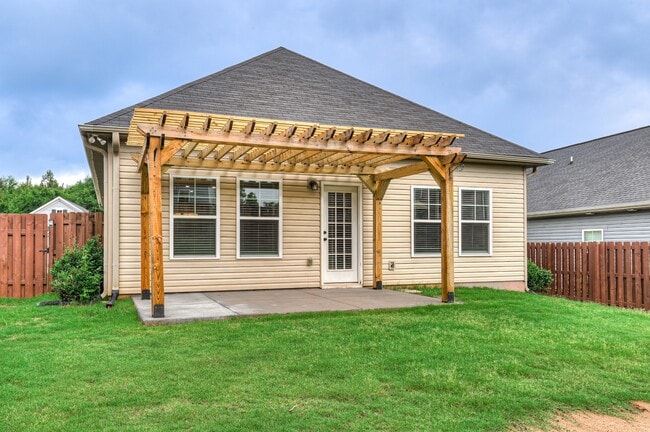 Building Photo - 5107 Heathbrook Dr