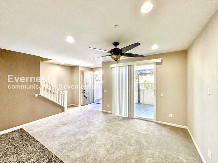 Building Photo - 44064 Calle Luz